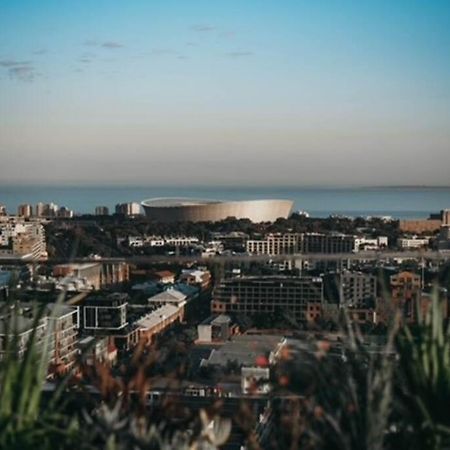 "Lykke On Bree" - Unique Apartment With Stunning Table Mountain Views 开普敦 外观 照片