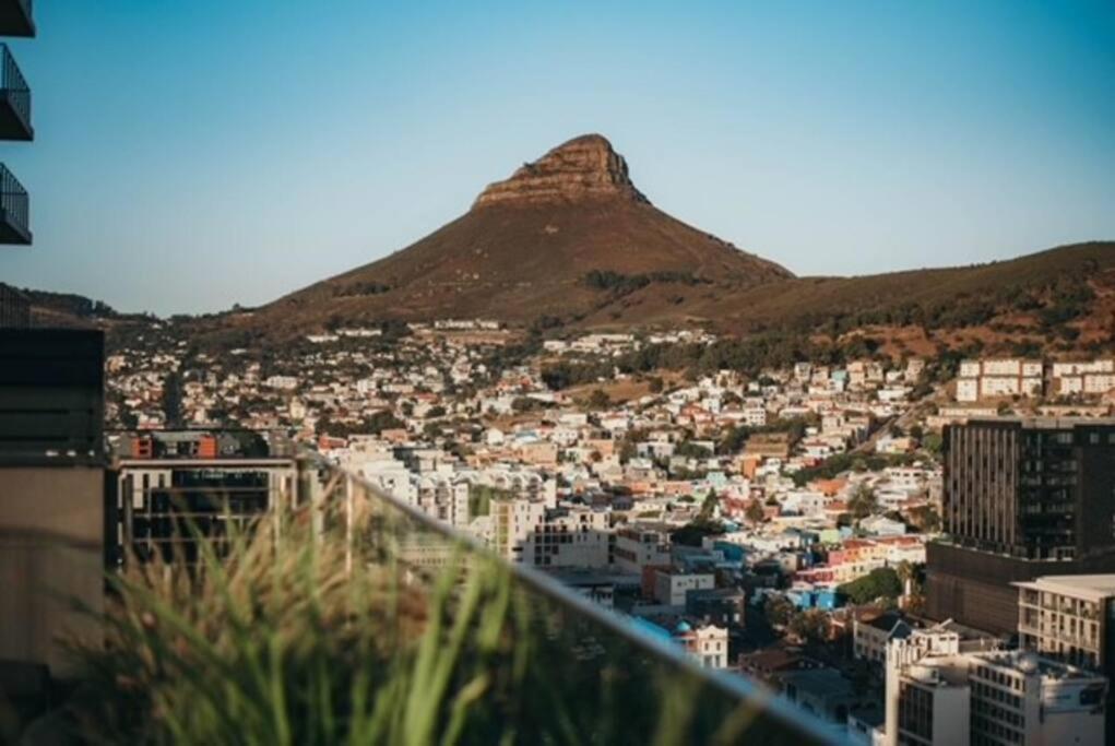 "Lykke On Bree" - Unique Apartment With Stunning Table Mountain Views 开普敦 外观 照片