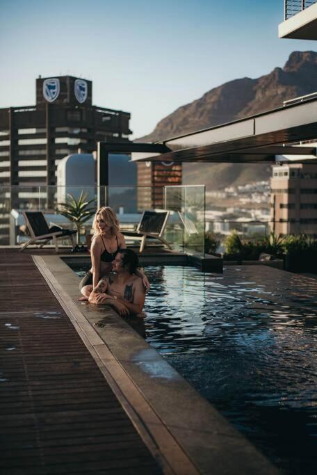 "Lykke On Bree" - Unique Apartment With Stunning Table Mountain Views 开普敦 外观 照片